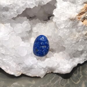 lapis lazuli auguga